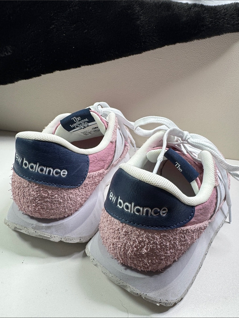 New Balance 237 Sneaker - Women's size 8.5 - Picture 4 of 12